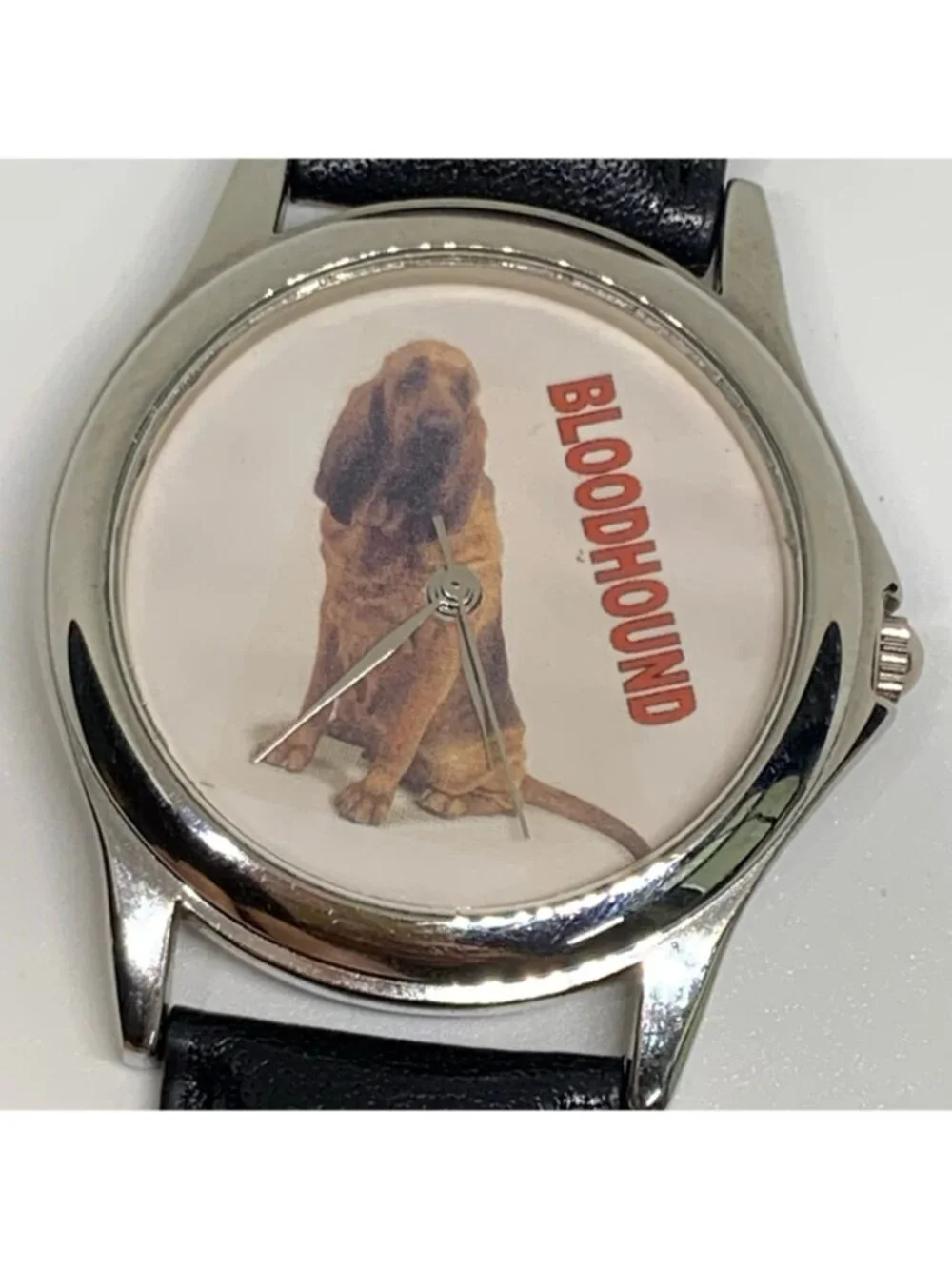 Vintage Maxim all Bloodhound dog dial men’s watch silver tone 38mm running